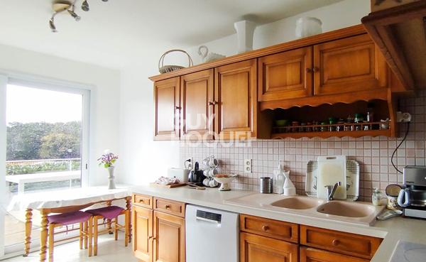 Charente-Maritime : maison de 170 m² avec jardin, garage et sous-sol aux Mathes (17570)