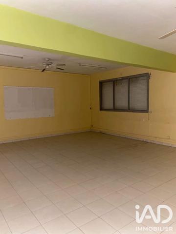 Immeuble à vendre 1 162 m² Les Abymes