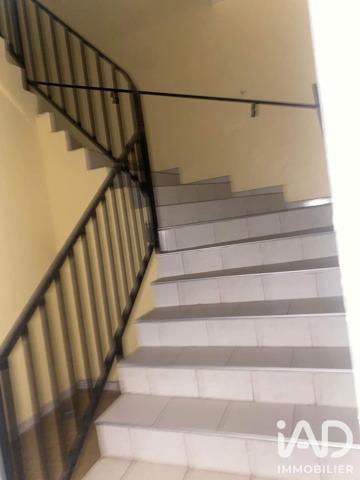 Immeuble à vendre 1 162 m² Les Abymes