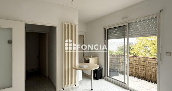 Location Appartement 2 pièces 32.87 m² - Cholet 49300
