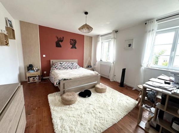 Propriété en pierre avec deux habitations et dépendances, Proche du Haras du pin