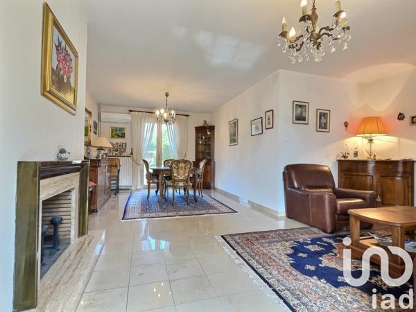 Maison à vendre 5 pièces 152 m² Saint-Martin-de-Crau