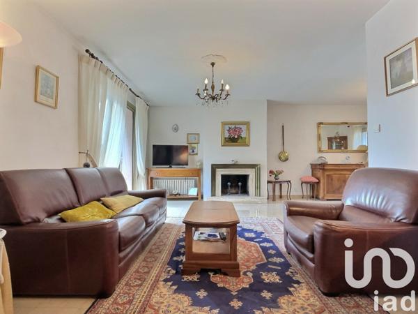 Maison à vendre 5 pièces 152 m² Saint-Martin-de-Crau