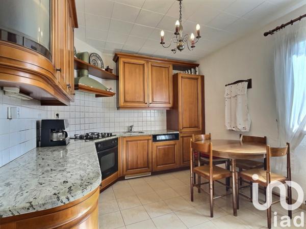 Maison à vendre 5 pièces 152 m² Saint-Martin-de-Crau