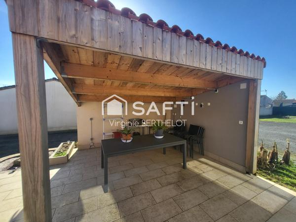 MAISON DE PLAIN-PIED/ TROIS CHAMBRES / GARAGE A NIORT !