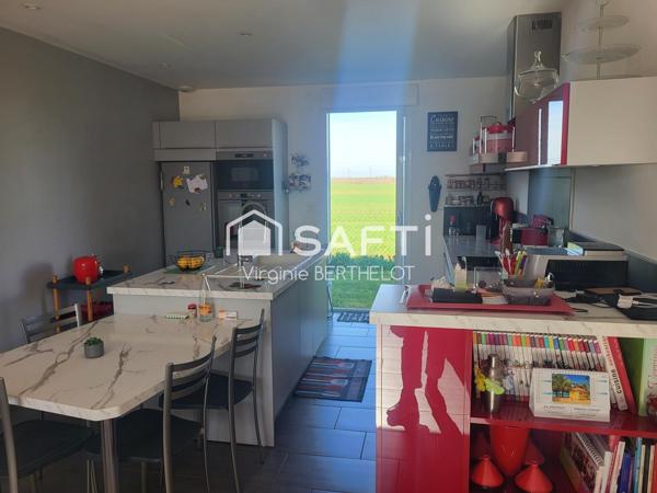 MAISON DE PLAIN-PIED/ TROIS CHAMBRES / GARAGE A NIORT !