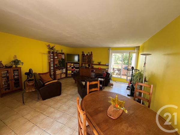 Appartement F4 à vendre  4 pièces - 81 m2 EVRY - 91