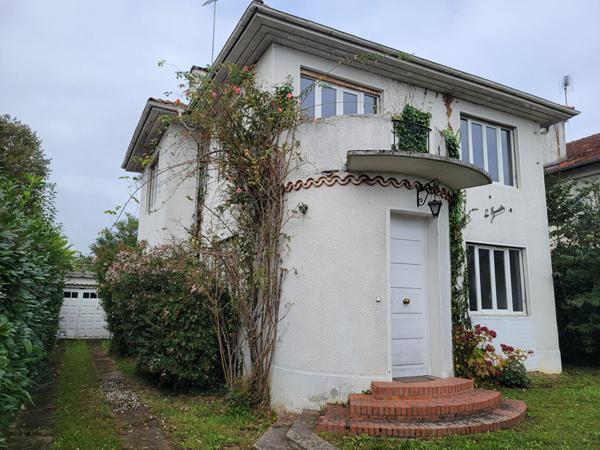 Maison Pau 6 pièce(s) 136 m2