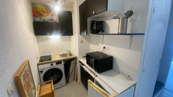 17200 ROYAN ROYAN - STUDIO avec balcon