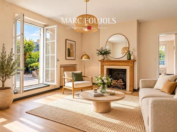 Paris XVII. Villa des Ternes. Appartement avec terrasse.