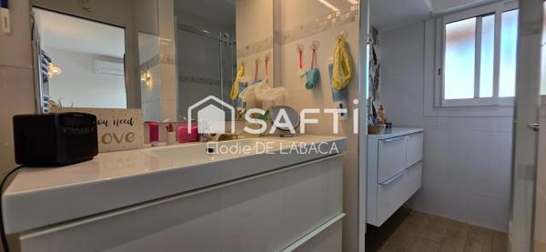CENTRE CANNES 3 PIECES 95 M2 DERNIER ETAGE VUE MER