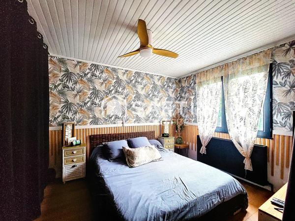 Plain-pied, entre LEOGNAN et GRADIGNAN , 5 ch