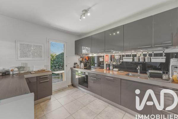 Appartement à vendre 3 pièces 101 m² Prévessin-Moëns