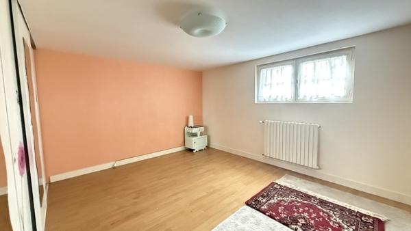 Maison à vendre |                                       Eymet |                                        5 pièces  |  110 m²