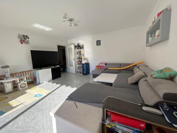 Appartement 3 pieces avec parking et cave Cagnes sur Mer