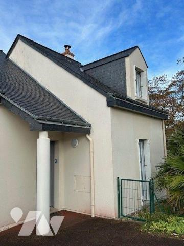 MAISON A VENDRE ANGERS
Maison située Quartier Lac de Maine/Molière
Commerces et services.
Ra...