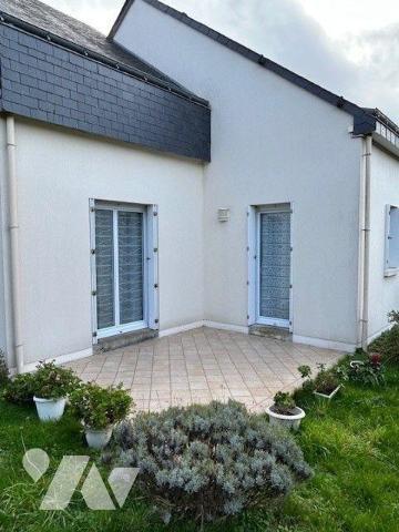 MAISON A VENDRE ANGERS
Maison située Quartier Lac de Maine/Molière
Commerces et services.
Ra...