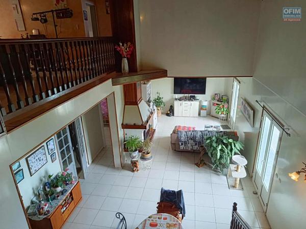 A VENDRE A LA CHALOUPE SAINT-LEU APPARTEMENT T6/7