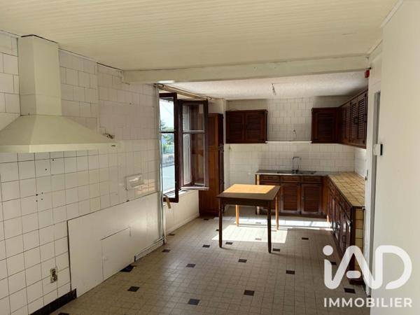 Immeuble à vendre 226 m² Saint-Aubin