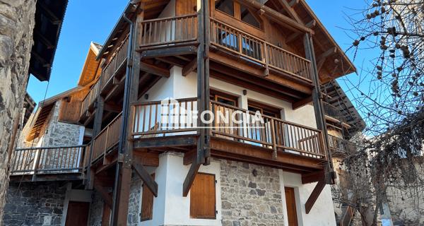 À vendre Maison 6 pièces 167 m² - Puy-saint-vincent 05290