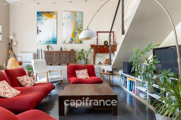 Maison à vendre 7 pièces avec T2 indépendant à Fuveau avec jardin