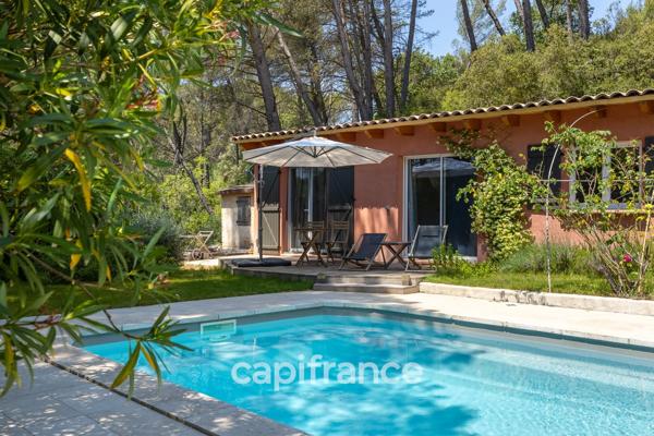 Maison à vendre 7 pièces avec T2 indépendant à Fuveau avec jardin