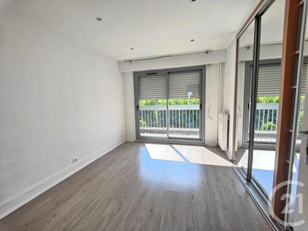Appartement F3 à vendre  3 pièces - 60 m 2   SARTROUVILLE  - 78