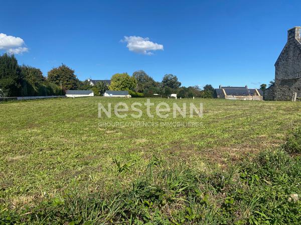Concarneau Terrain viabilise de 1086 m2 proche plages et voie verte