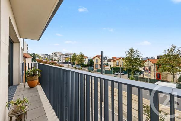 Appartement F2 à vendre  2 pièces - 42,80 m 2   CHATILLON  - 92