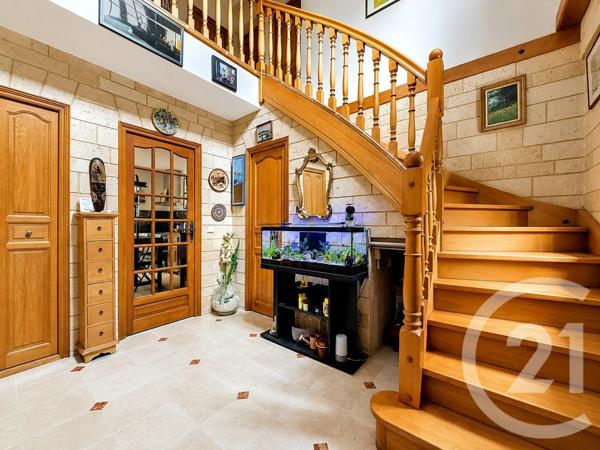 Maison à vendre  6 pièces - 122,37 m 2   CHAMPS SUR MARNE  - 77