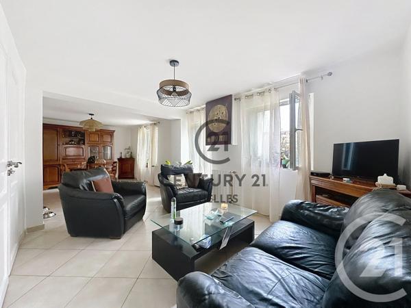 Maison à vendre  6 pièces - 122,37 m 2   CHAMPS SUR MARNE  - 77
