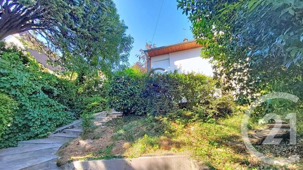 Maison à vendre  6 pièces - 122,37 m 2   CHAMPS SUR MARNE  - 77