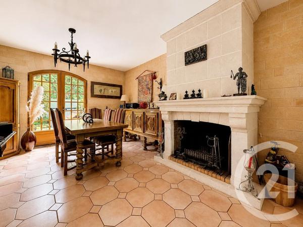 Maison à vendre  6 pièces - 122,37 m 2   CHAMPS SUR MARNE  - 77