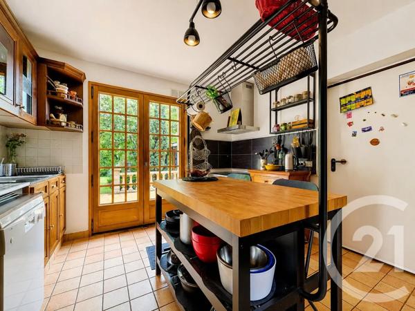 Maison à vendre  6 pièces - 122,37 m 2   CHAMPS SUR MARNE  - 77