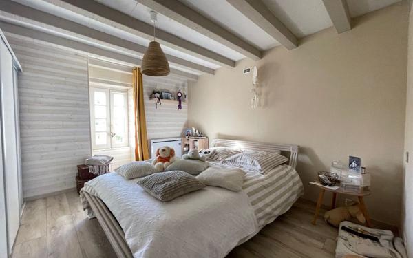 Maison à vendre    5 pièces • 187 m2 Dax