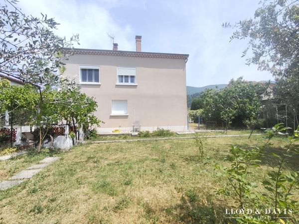 Villa Brin d'Azur - 9 pièces - 158m²