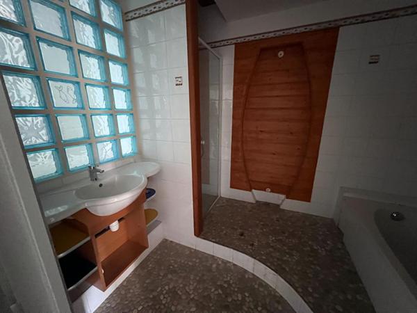 Duplex Beauregard 4 pièces 94.15 m2 avec terrasse, cave et 2 stationnements privés sécurisés