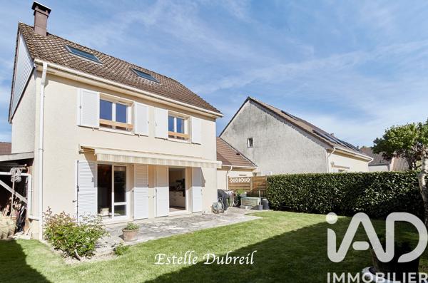 Maison à vendre 5 pièces 103 m² Montigny-le-Bretonneux