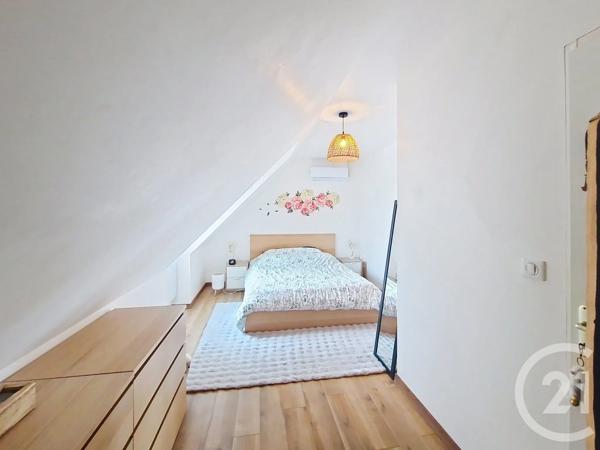 Maison à vendre  5 pièces - 118 m 2   GIEN  - 45