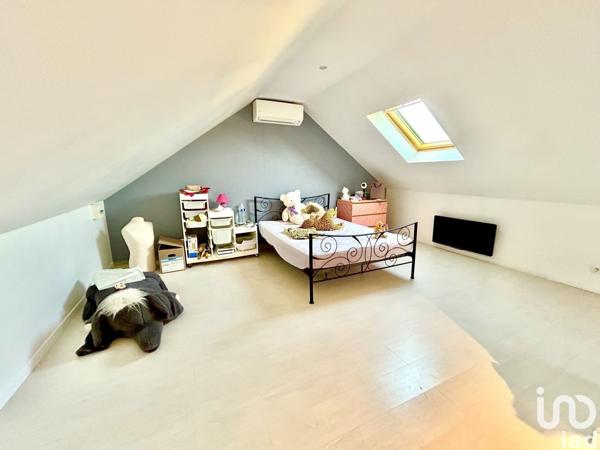 Maison 5 pièces de 125 m² à Malay-le-Grand (89100)