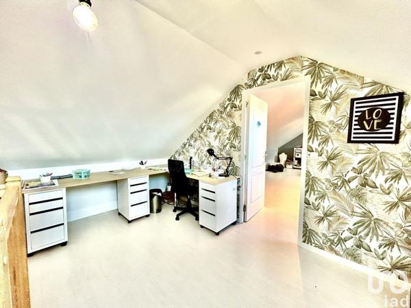 Maison 5 pièces de 125 m² à Malay-le-Grand (89100)