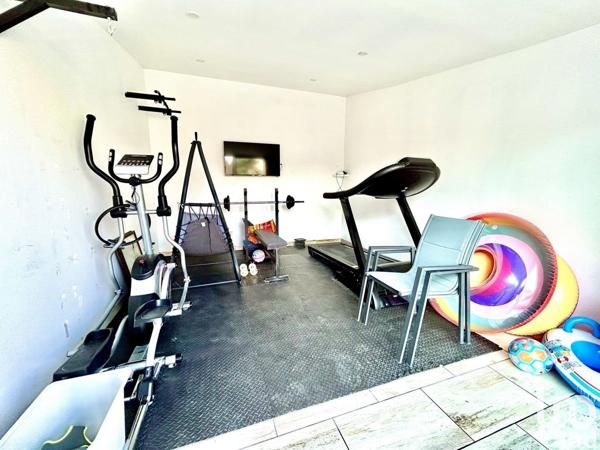 Maison 5 pièces de 125 m² à Malay-le-Grand (89100)