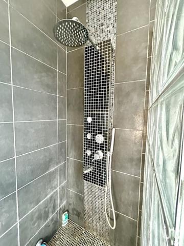 Maison 5 pièces de 125 m² à Malay-le-Grand (89100)