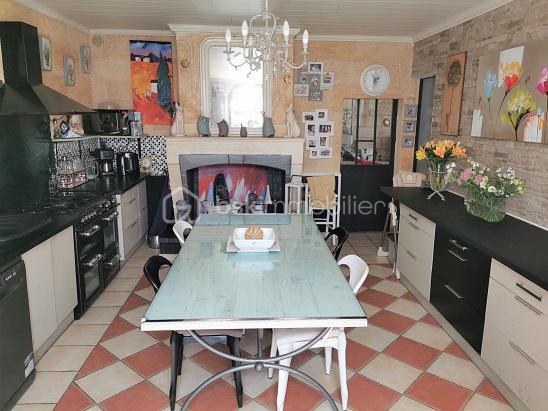 Corps de ferme de 257 m²