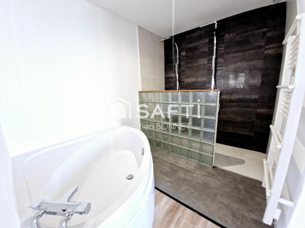 152m², piscine et garage de 50m²