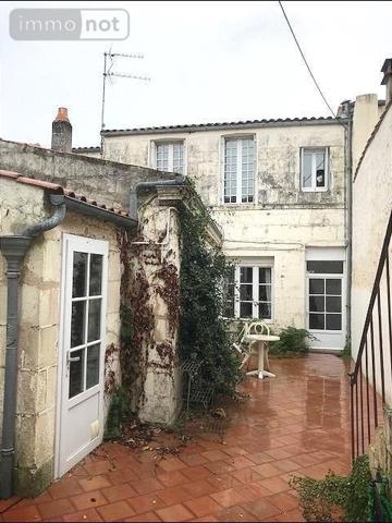 Maison à vendre à Rochefort en Charente-Maritime (17300), ref : 17050-JOUR