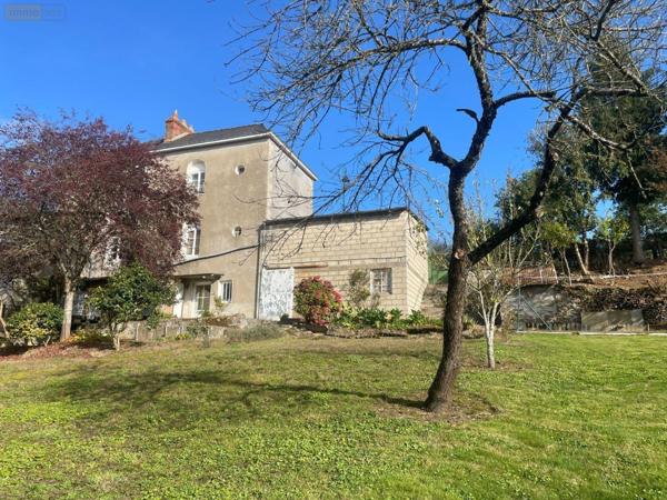 Maison à vendre à Bais en Mayenne (53160), ref : 12703/3737