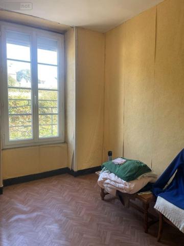 Maison à vendre à Bais en Mayenne (53160), ref : 12703/3737