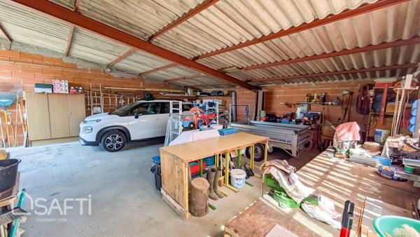 GRAND GARAGE, SECTEUR CALME SANS VIS A VIS