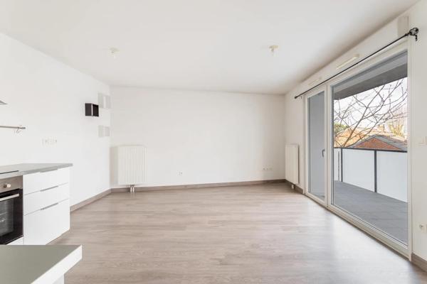 T3 lumineux avec balcon, 2 parkings et cave